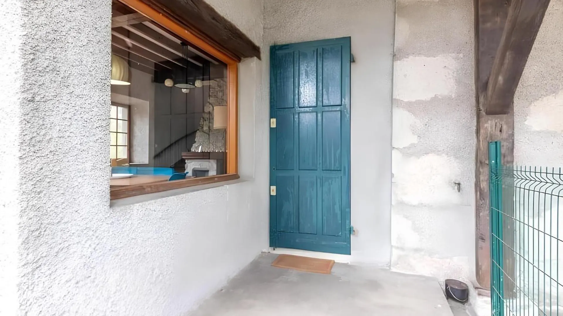 Maison Jumelee Avec Terrasse - A 200M Du Lac D'Annecy Sevrier 0*,